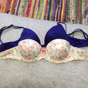 victoria’s secret PINK bras